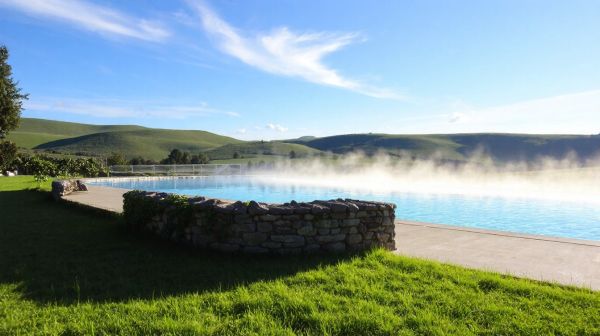 Top 5 constructeurs de piscines en Auvergne à considérer